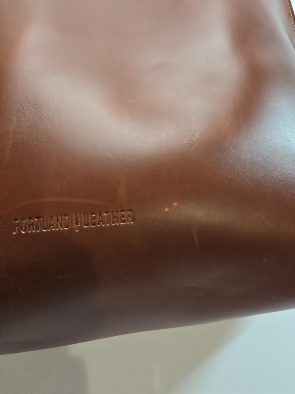 Smooth Madrone Leather Tote with Long Shoulder Straps - Picture 6 of 10